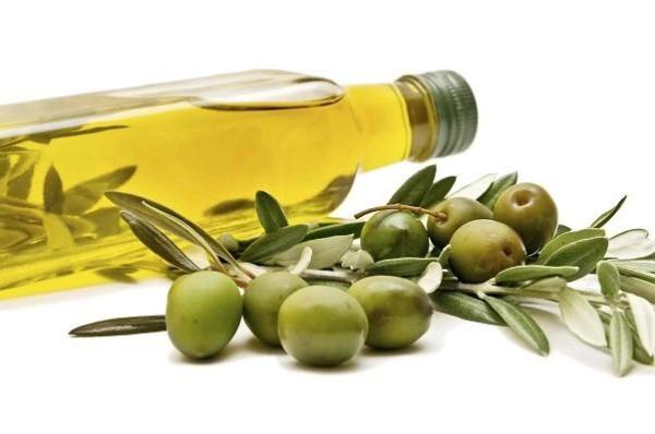 Cibi che fanno bene alla pelle - Olio d'oliva