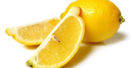Come pulire con il limone