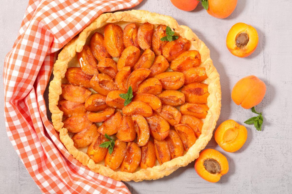 Torta alle albicocche: facile e deliziosa