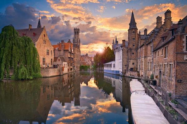 Le città più belle del mondo: classifica di destini imperdibili - Bruges, Belgio