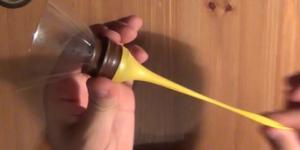 Come fare una fionda con un palloncino
