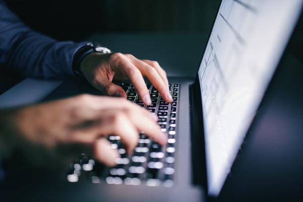 Come digitare caratteri speciali e accenti sulla tastiera - Windows - Come fare gli accenti sulla tastiera