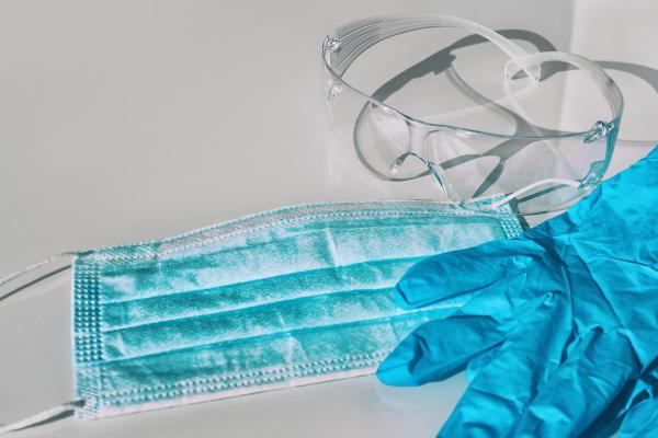 Come fare il sapone molle potassico - La dotazione di sicurezza