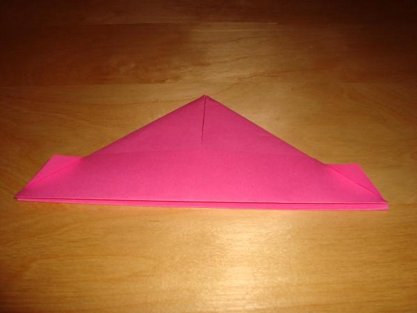 Come fare una barchetta di carta passo dopo passo - Passo 5