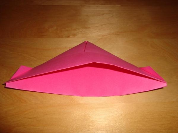 Come fare una barchetta di carta passo dopo passo - Passo 6