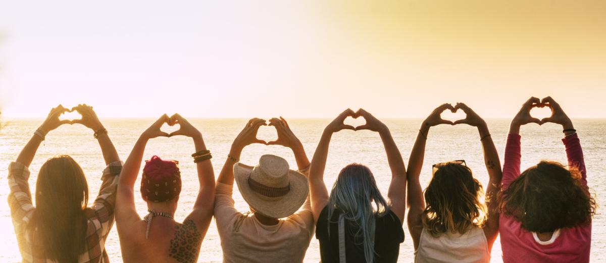 Come commentare una foto di un'amica