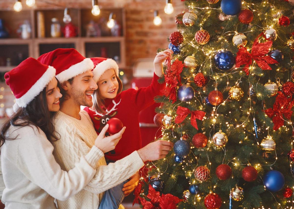 Come addobbare l'albero di natale 2023