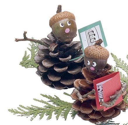 Come fare decorazioni di Natale con le pigne - Pigne canterine