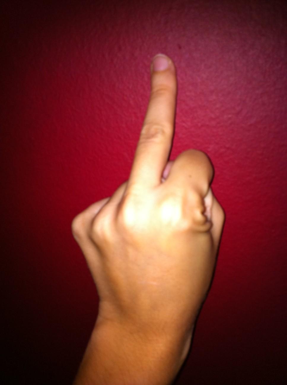 Покажи фото среднего пальца. Средний палец на руке. Покажи фото среднего пальца. Покажи фото среднего пальца. Покажи фото среднего пальца.